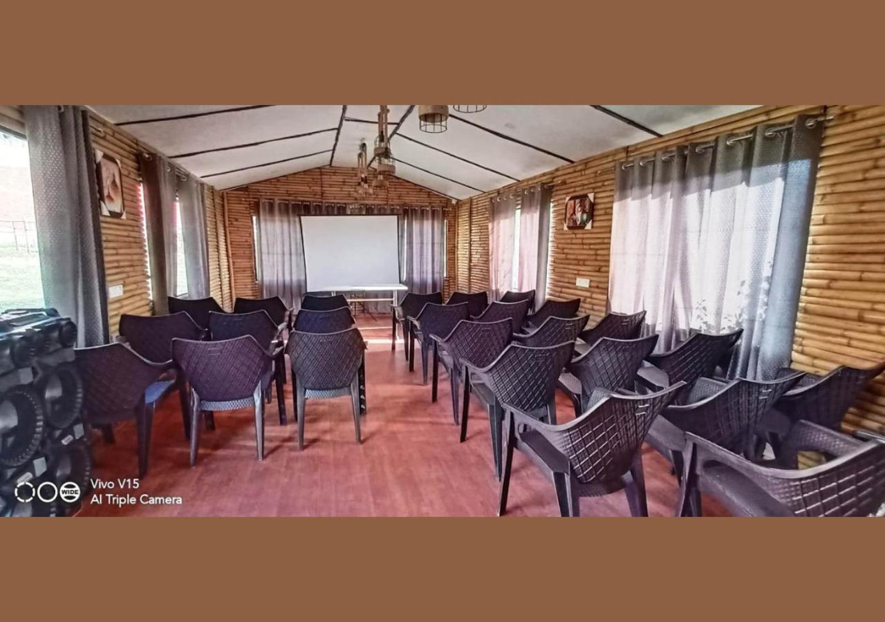 Bamboo Junction Resort - Kanatal, Valley & Mountain View Dhanaulti Exterior foto